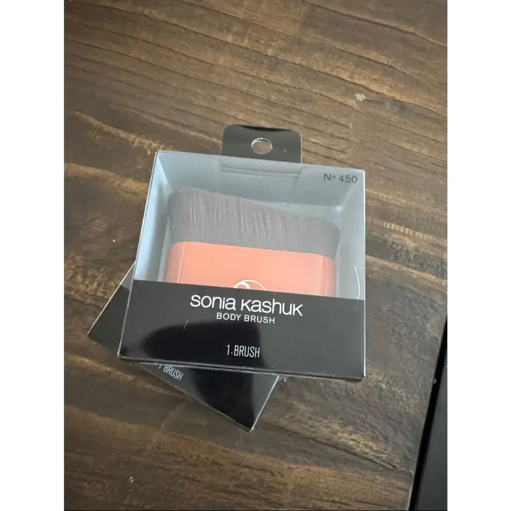 Sonia Kashuk Coral and Gray Body Brush Duo Bundle